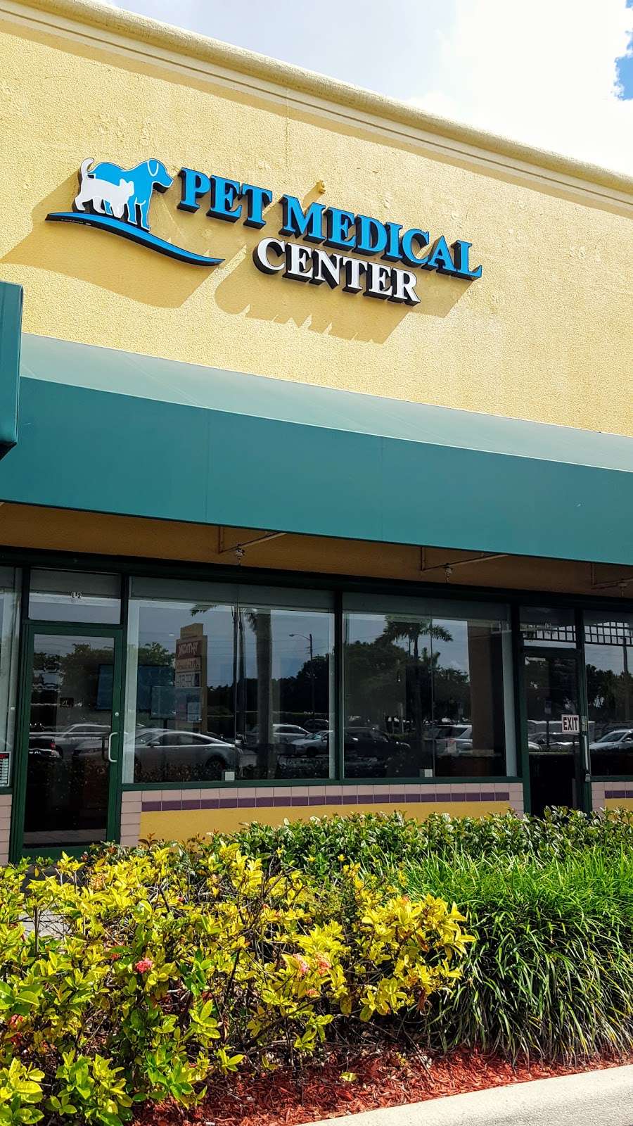 Pet Medical Center | 8903 Glades Road, Suite L2, Boca Raton, FL 33434, USA | Phone: (844) 500-7387