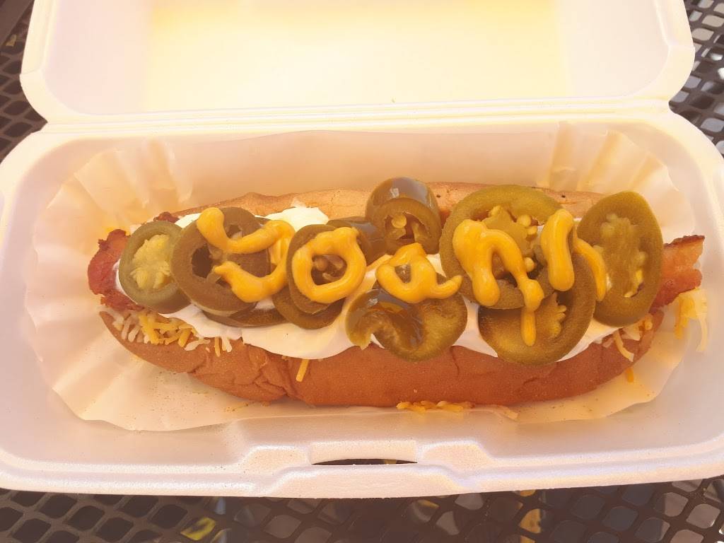 Moms Hot Dogs | 1629 1/2 Nevada Highway, Boulder City, NV 89005, USA | Phone: (702) 324-3613