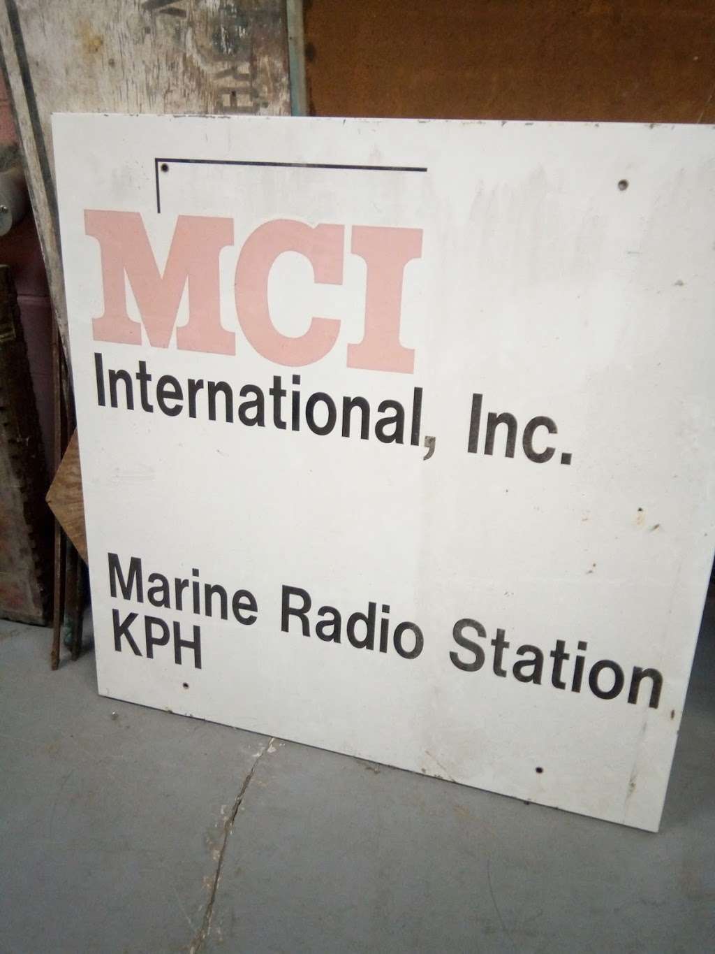 Active transmitter site, coast station KSM | 451 Mesa Rd, Bolinas, CA 94924, USA | Phone: (415) 990-7090