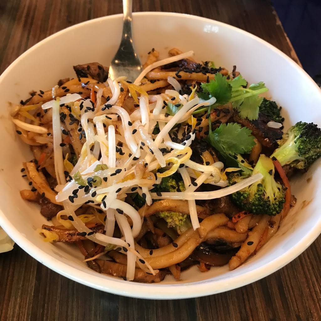 Noodles and Company | 7822 W Sand Lake Rd, Orlando, FL 32819, USA | Phone: (407) 354-1301