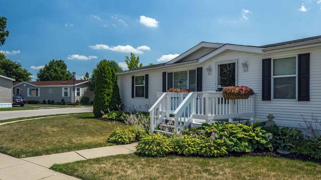 Westbrook Senior Village | 5702 Angola Rd, Toledo, OH 43615, USA | Phone: (419) 867-8584