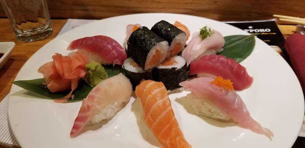 Akebono Fusion Sushi | 252 Broadway Greenlawn, Huntington, NY 11743 | Phone: (631) 262-8800