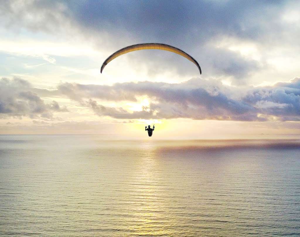 Paragliding San Francisco | 50 West Manor Drive, 1001, Pacifica, CA 94044, USA | Phone: (530) 263-7558