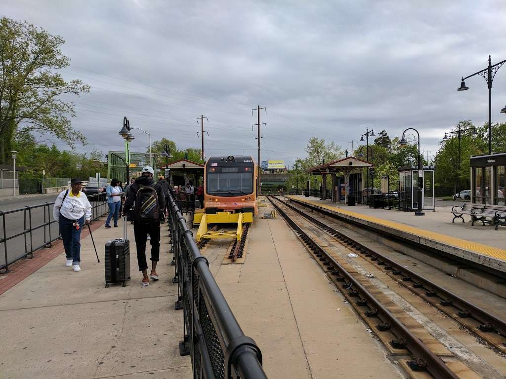 Trenton Transit Center Light Rail STA | Trenton, NJ 08609