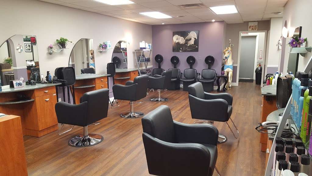 Carousel Cuts | 880 Boston Rd, Billerica, MA 01821, USA | Phone: (978) 670-8100