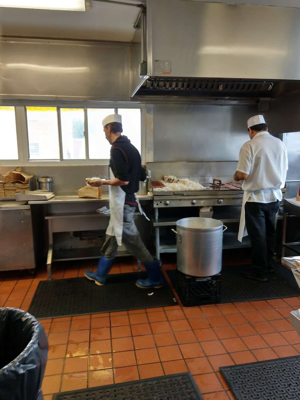 J.J. Sausage | 2649 W 87th St, Evergreen Park, IL 60805, USA | Phone: (708) 576-8939