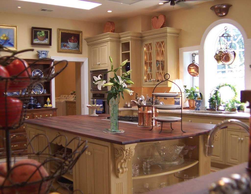 Paradise Custom Kitchens Inc | 3333 Lincoln Hwy E, Paradise, PA 17562 | Phone: (717) 768-7733