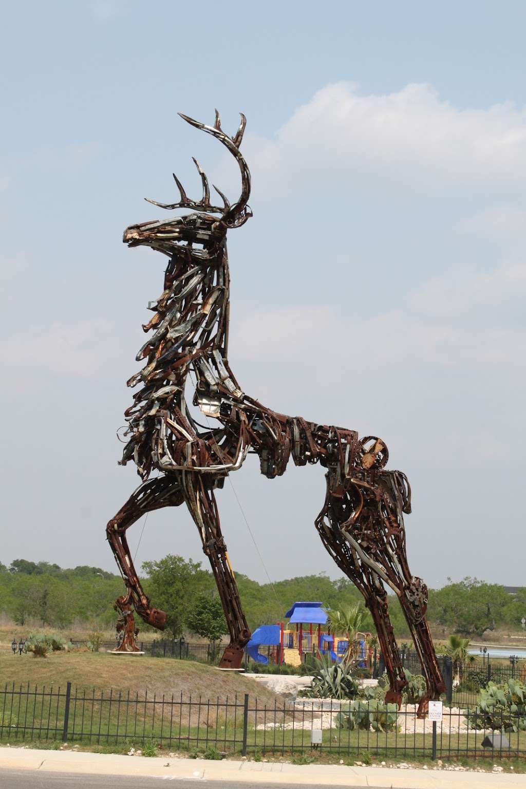 Giant Stag Statue | 05089-000-1000, Converse, TX 78109, USA