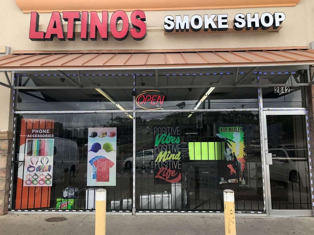 Smoke & Vapes | 2842 W Davis St, Dallas, TX 75211, USA | Phone: (682) 999-1976