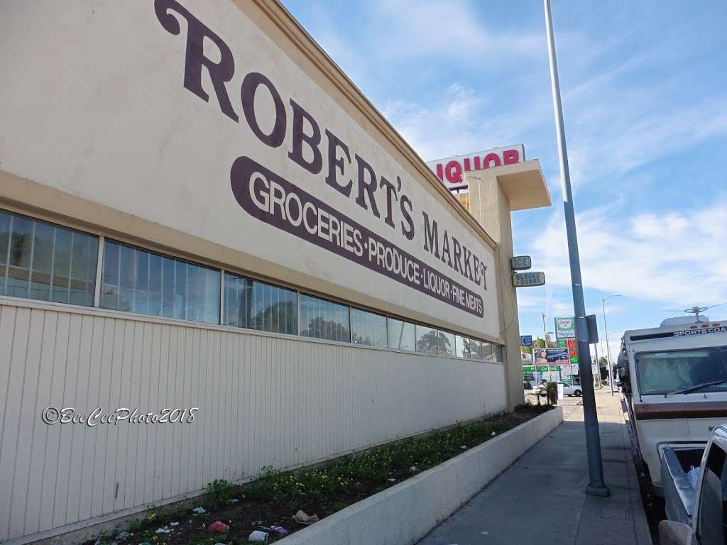 Roberts Market | 5744 W Manchester Ave, Los Angeles, CA 90045, USA | Phone: (310) 641-3500