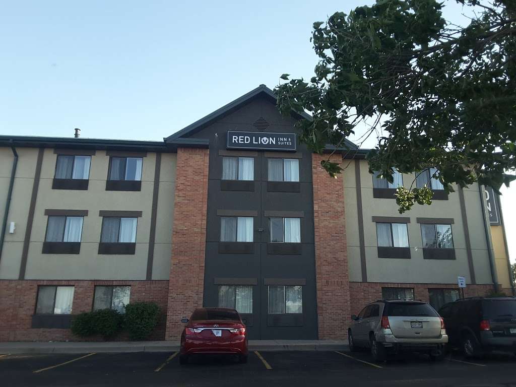 Red Lion Inn & Suites Denver Airport | 16921 E 32nd Ave, Aurora, CO 80011 | Phone: (303) 367-5000