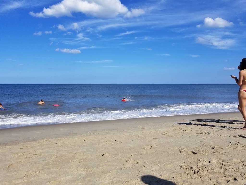 Third St Parking Lot | Atlantic Ave, Bethany Beach, DE 19930, USA