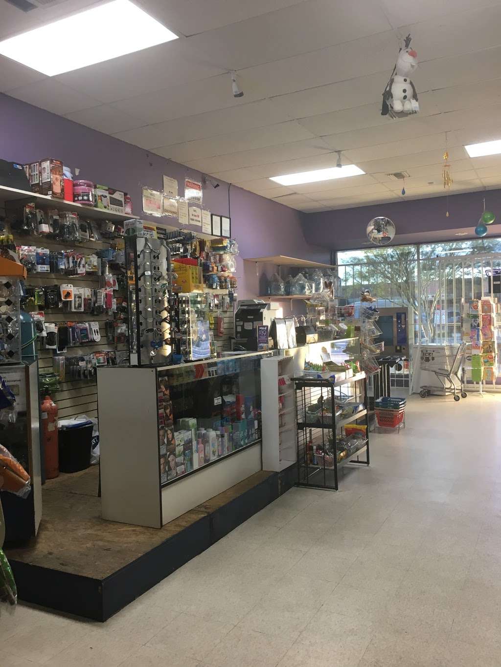 Emelys Store | 4598, 338 E Palmdale Blvd, Palmdale, CA 93550 | Phone: (661) 273-3808