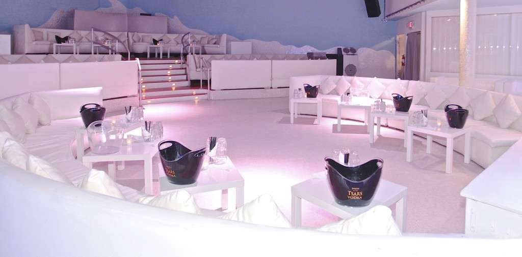 Pearl Champagne Lounge | 1 Ocean Dr 2nd floor, Miami Beach, FL 33139, USA | Phone: (305) 510-6524