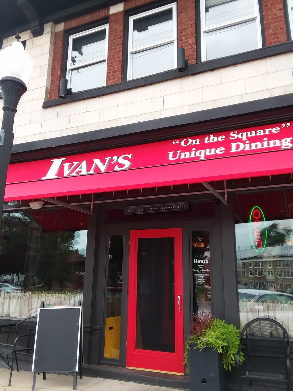 Ivans On the Square | 2087 Division St, East Troy, WI 53120 | Phone: (262) 642-7107