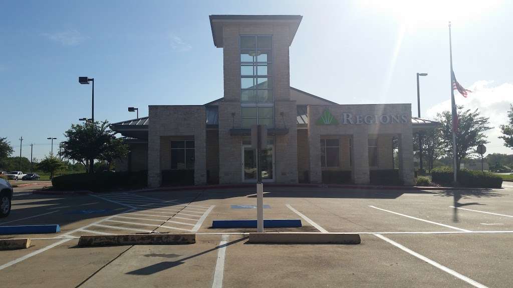 Regions Bank | 3491 East Sam Houston Pkwy S, Pasadena, TX 77505, USA | Phone: (800) 734-4667