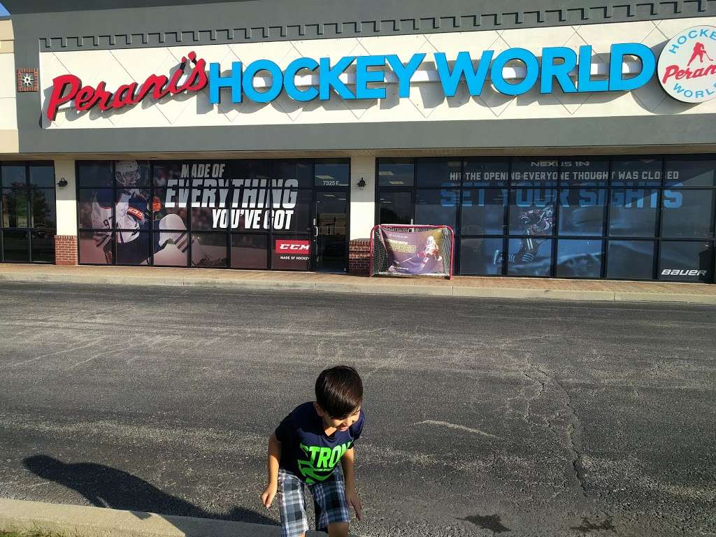 Peranis Hockey World | 7325 E 96th St f, Indianapolis, IN 46250, USA | Phone: (317) 288-5210