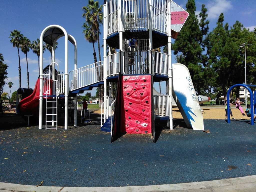 Boysen Park | 951 S State College Blvd, Anaheim, CA 92804, USA | Phone: (714) 765-5155