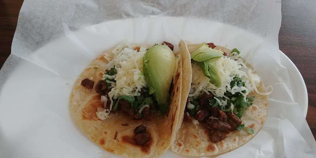 Perlas Taqueria 109 W Boothe St, Cleveland Tx 77345 | 109 W Boothe St, Cleveland, TX 77327, USA | Phone: (281) 662-7129