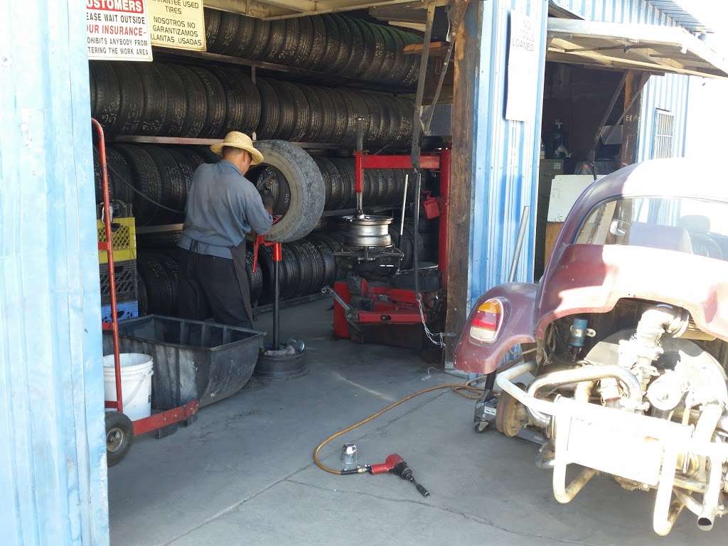 E & A Tire Shop | 17664 Adelanto Rd, Adelanto, CA 92301 | Phone: (760) 246-0553