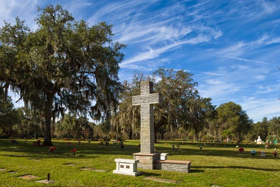 Hillcrest Memorial Gardens | 1901 County Rd 25A, Leesburg, FL 34748, USA | Phone: (352) 702-9066