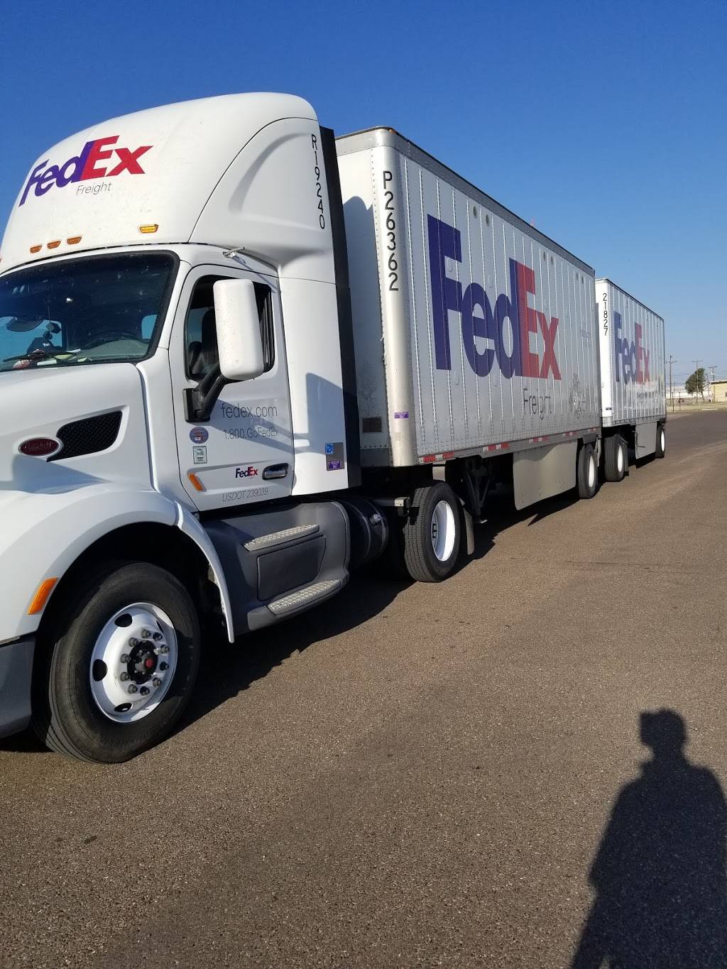 FedEx Freight - 4201 M.L.K. Jr Blvd, Lubbock, TX 79404