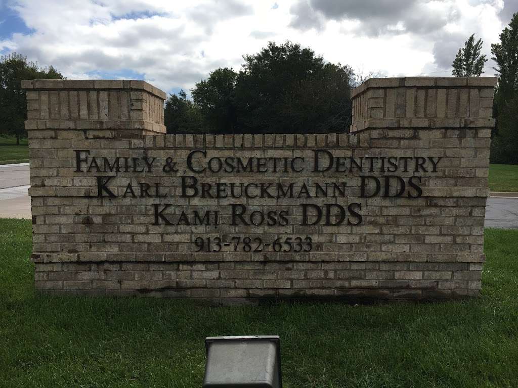 Karl Breuckmann DDS | 15095 W 123rd St, Olathe, KS 66062 | Phone: (913) 782-6533