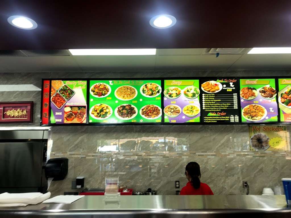 Panda Palace | 16665 Lakeshore Dr # D, Lake Elsinore, CA 92530 | Phone: (951) 609-2288