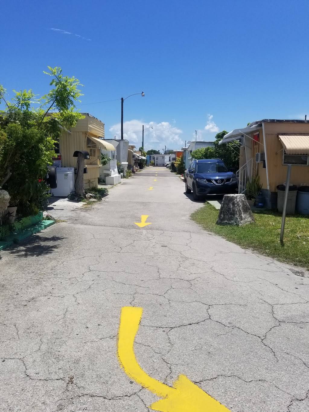 Silver Court Trailer Park Inc | 3170 SW 8th St lot a 124, Miami, FL 33135 | Phone: (786) 372-3151