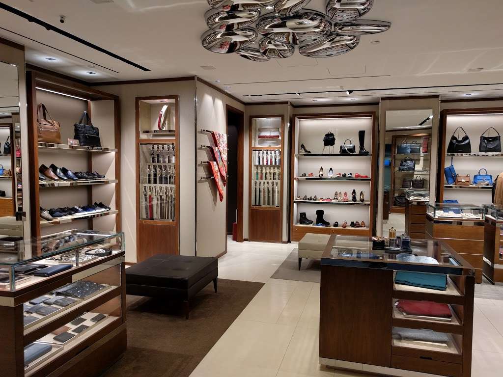 Salvatore Ferragamo | John F Kennedy International Airport Terminal 8, Jamaica, NY 11430, USA | Phone: (718) 656-8770