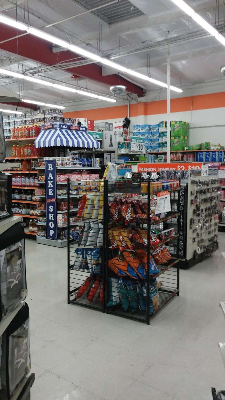 Big Lots | 5321 Vineland Ave, North Hollywood, CA 91601, USA | Phone: (818) 506-7699