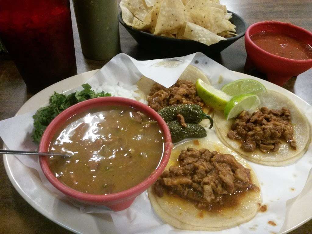 El Torreon Full Bar Restaurant | 1505 Culebra Rd, San Antonio, TX 78201, USA | Phone: (210) 736-0756