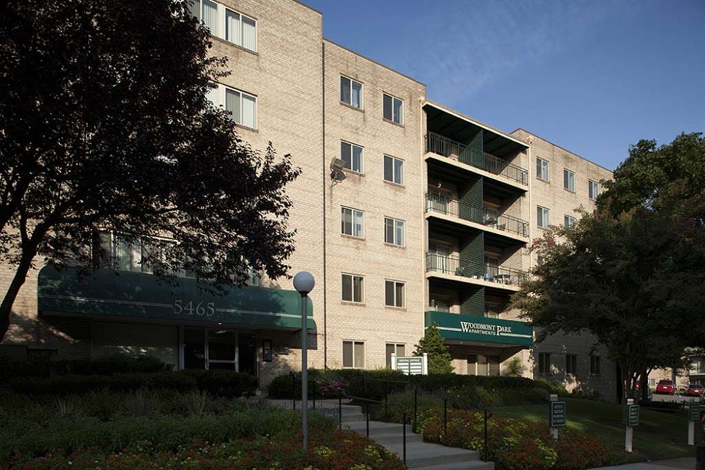 Woodmont Park Apartments | 5465 N Morgan St, Alexandria, VA 22312, USA | Phone: (703) 567-2200