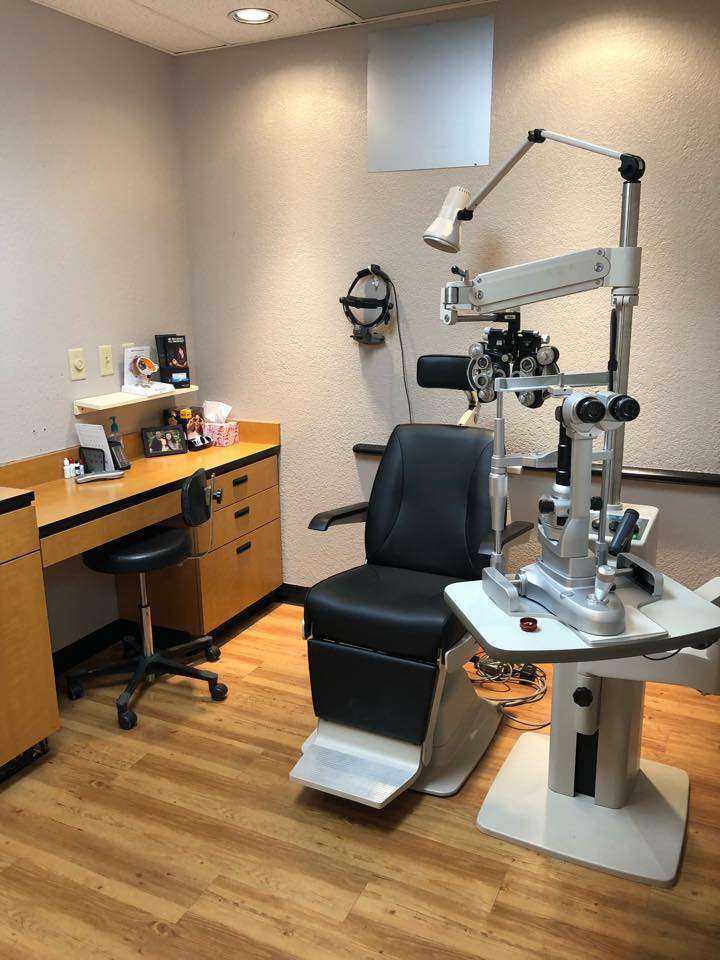 Emmot Eyecare | 13600 S Alden St, Olathe, KS 66062 | Phone: (913) 839-3999