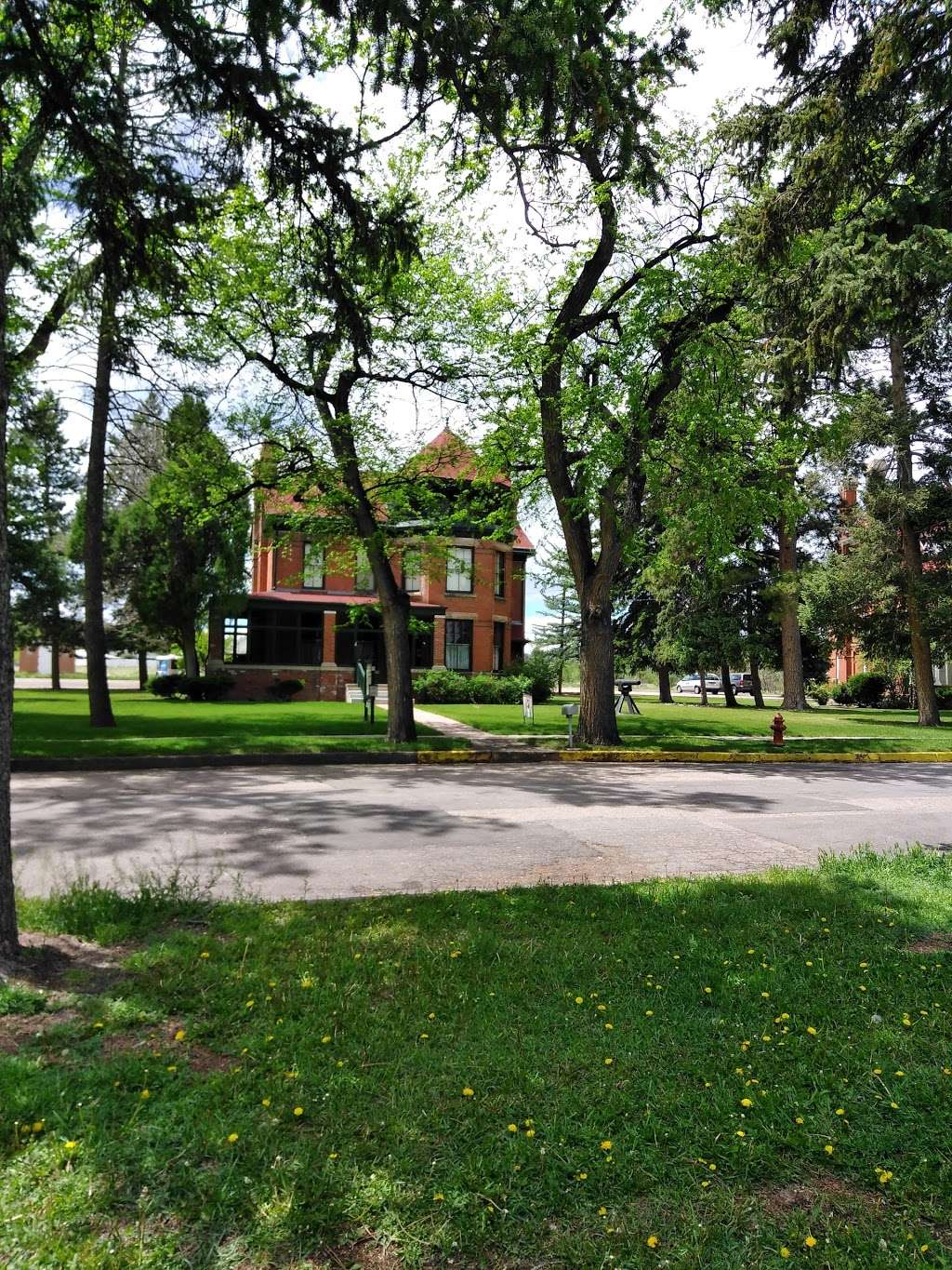 Fort Logan Field Officer’s Quarters Museum | 3742 W Princeton Cir, Denver, CO 80236, USA | Phone: (303) 789-3568