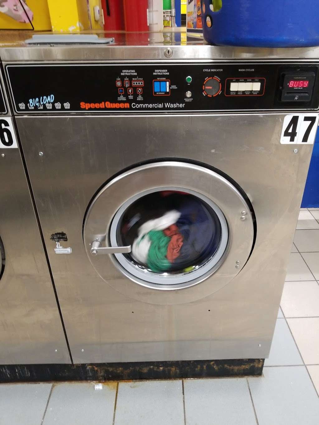 Laundry World 24 HOURS | 6 Falmouth St, Attleboro, MA 02703 | Phone: (508) 226-5290