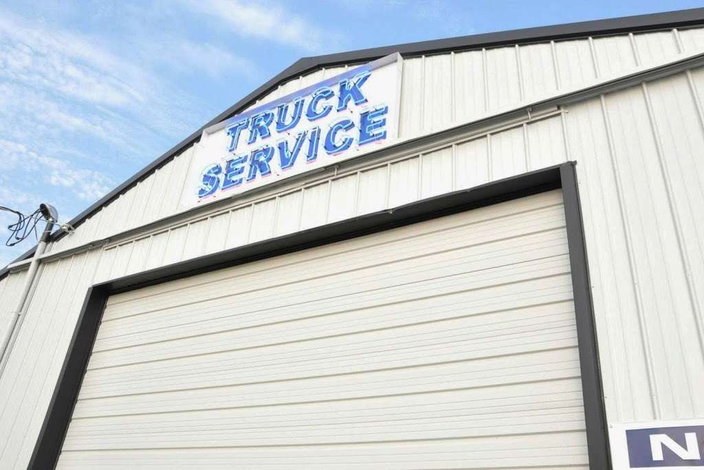 Jim Falk Motors Truck Trailer and RV Barn | 1215 N Main St, Clinton, MO 64735, USA | Phone: (660) 885-2277