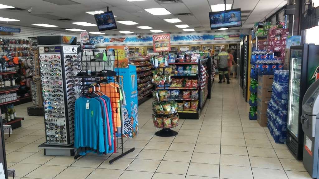 Polk City Truck Stop | 1821 FL-559, Polk City, FL 33868 | Phone: (863) 984-1918