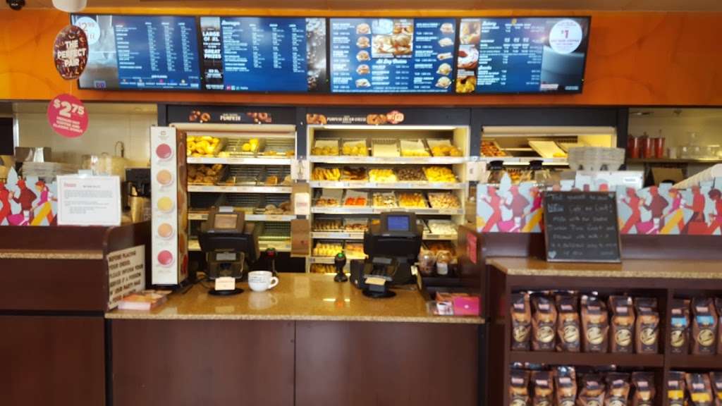 Dunkin Donuts | 1011 NY-109, Lindenhurst, NY 11757, USA | Phone: (631) 225-5324