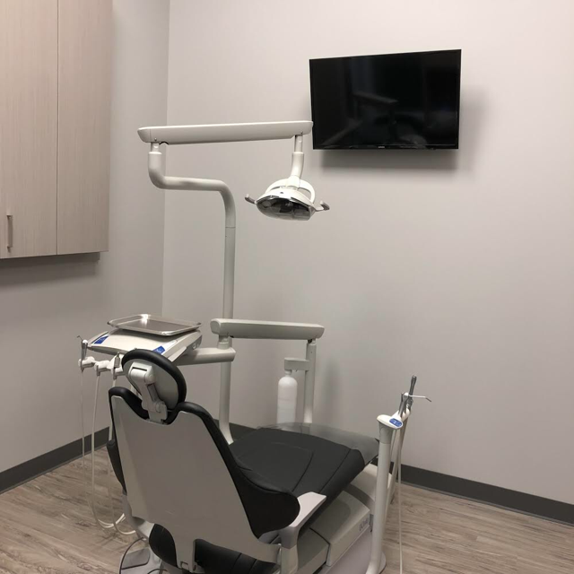 Vital Dental Care | 2835 W 95th St, Evergreen Park, IL 60805, USA | Phone: (708) 529-0900