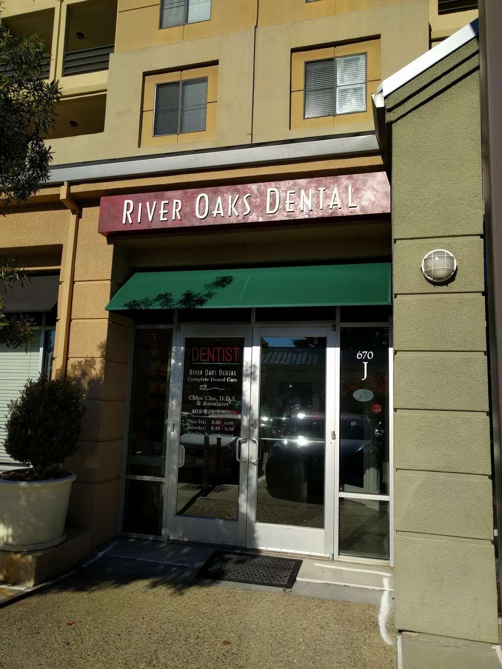 River Oaks Dental | 670 River Oaks Pkwy # J, San Jose, CA 95134, USA | Phone: (408) 894-8140