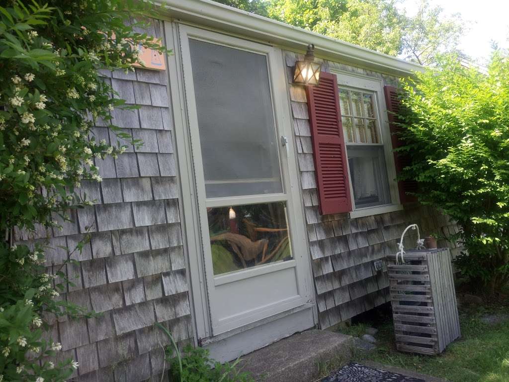 Lighthouse Lane Cottages | 5 Lighthouse Ln, Rockport, MA 01966, USA | Phone: (978) 546-1643