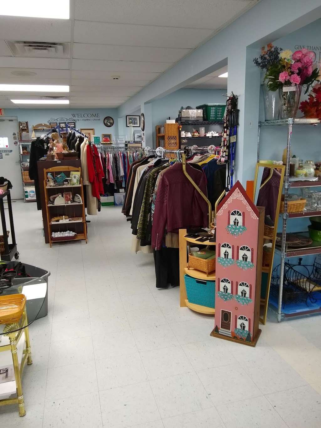 Open Hand Thrift | 10000-10026 Main St, Berlin, MD 21811, USA | Phone: (410) 973-2855