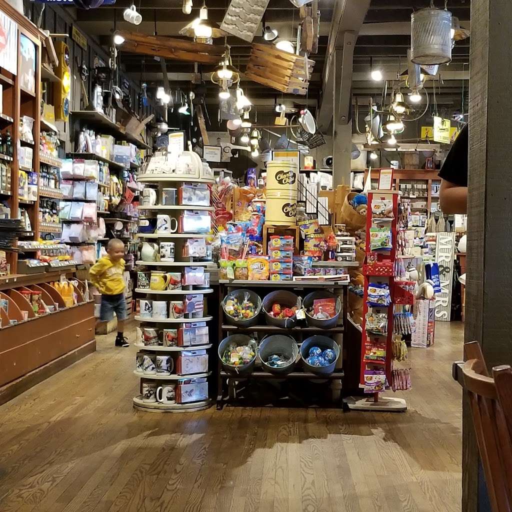 Cracker Barrel Old Country Store | 4110 S Lees Summit Rd, Independence, MO 64055 | Phone: (816) 373-3341