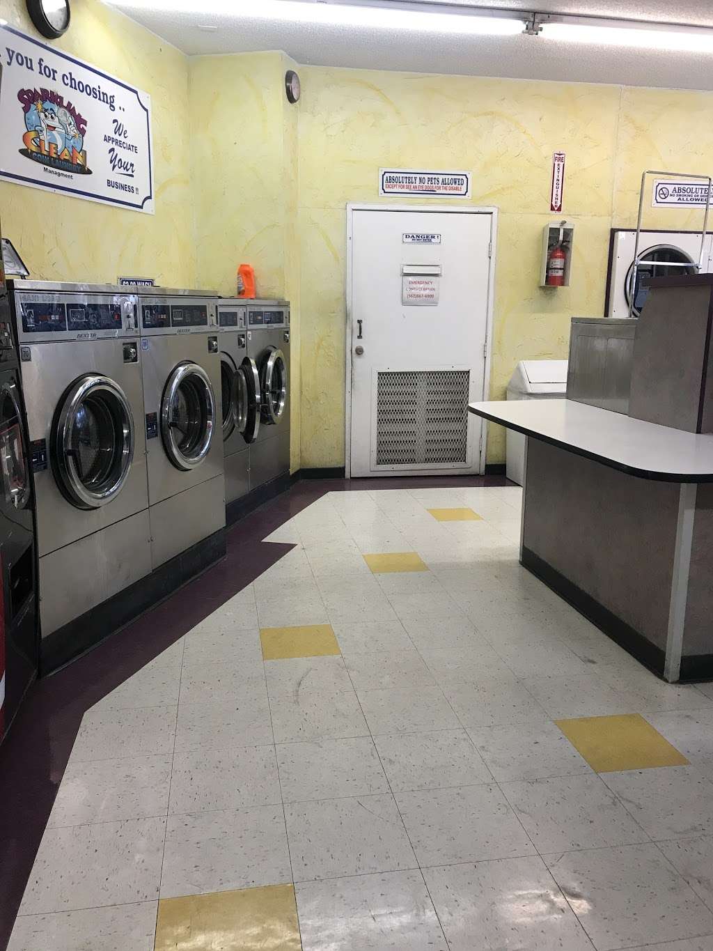 Sparkling Clean Coin Laundry | 15112 Bellflower Blvd, Bellflower, CA 90706, USA | Phone: (562) 867-6900