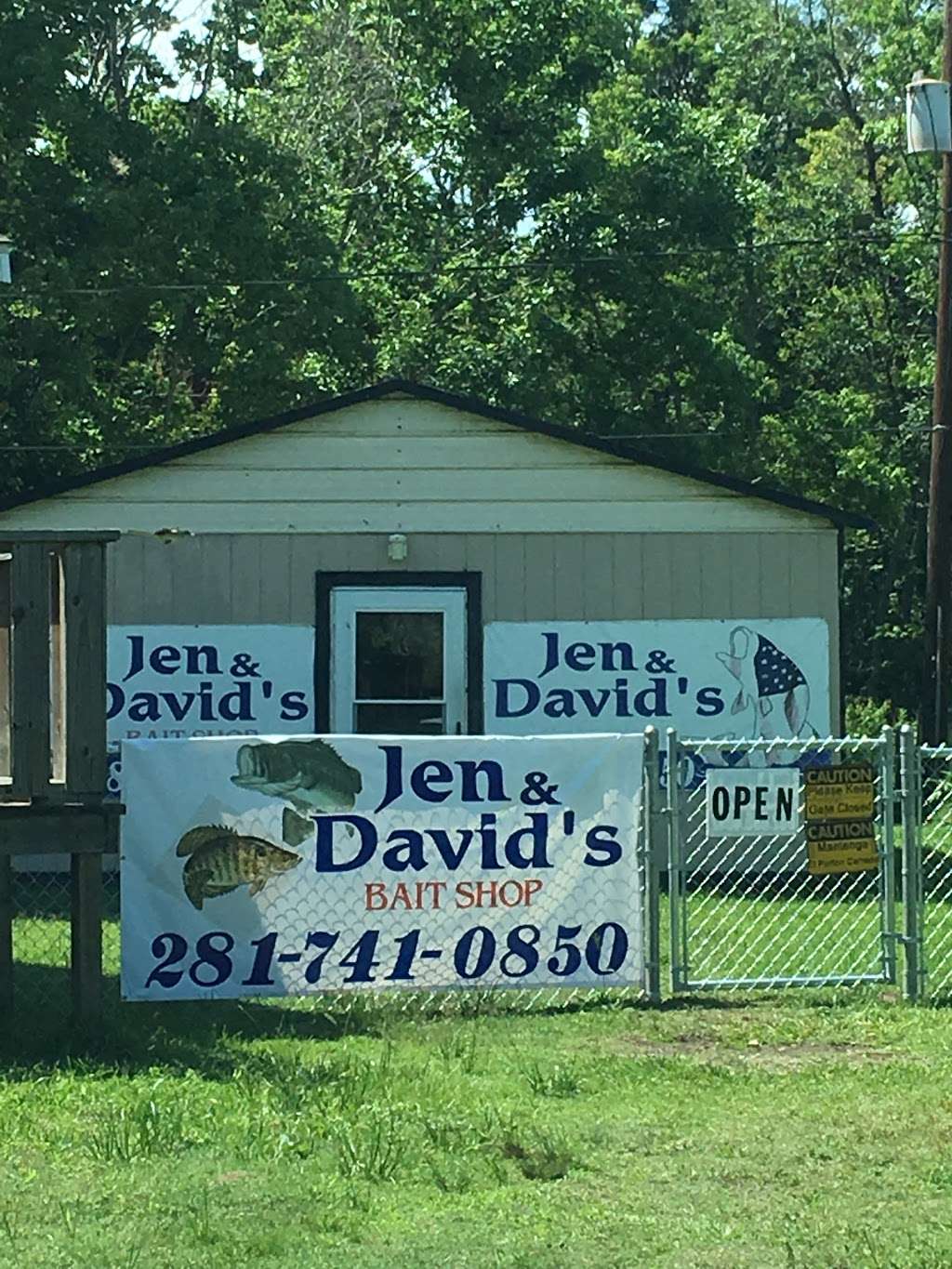 Jen & Davids Bait Shop | 14407 Fauna Woods Ct, Houston, TX 77044, USA | Phone: (281) 741-0850