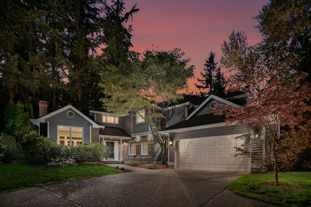 Savvy Lane | 326 Admiral Way, Edmonds, WA 98020, USA | Phone: (800) 915-9174