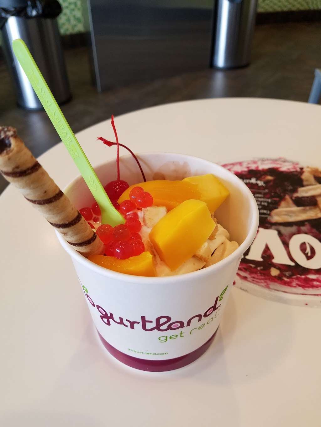 Yogurtland | 141 Marketplace Blvd, Hamilton Township, NJ 08691, USA | Phone: (609) 585-6000