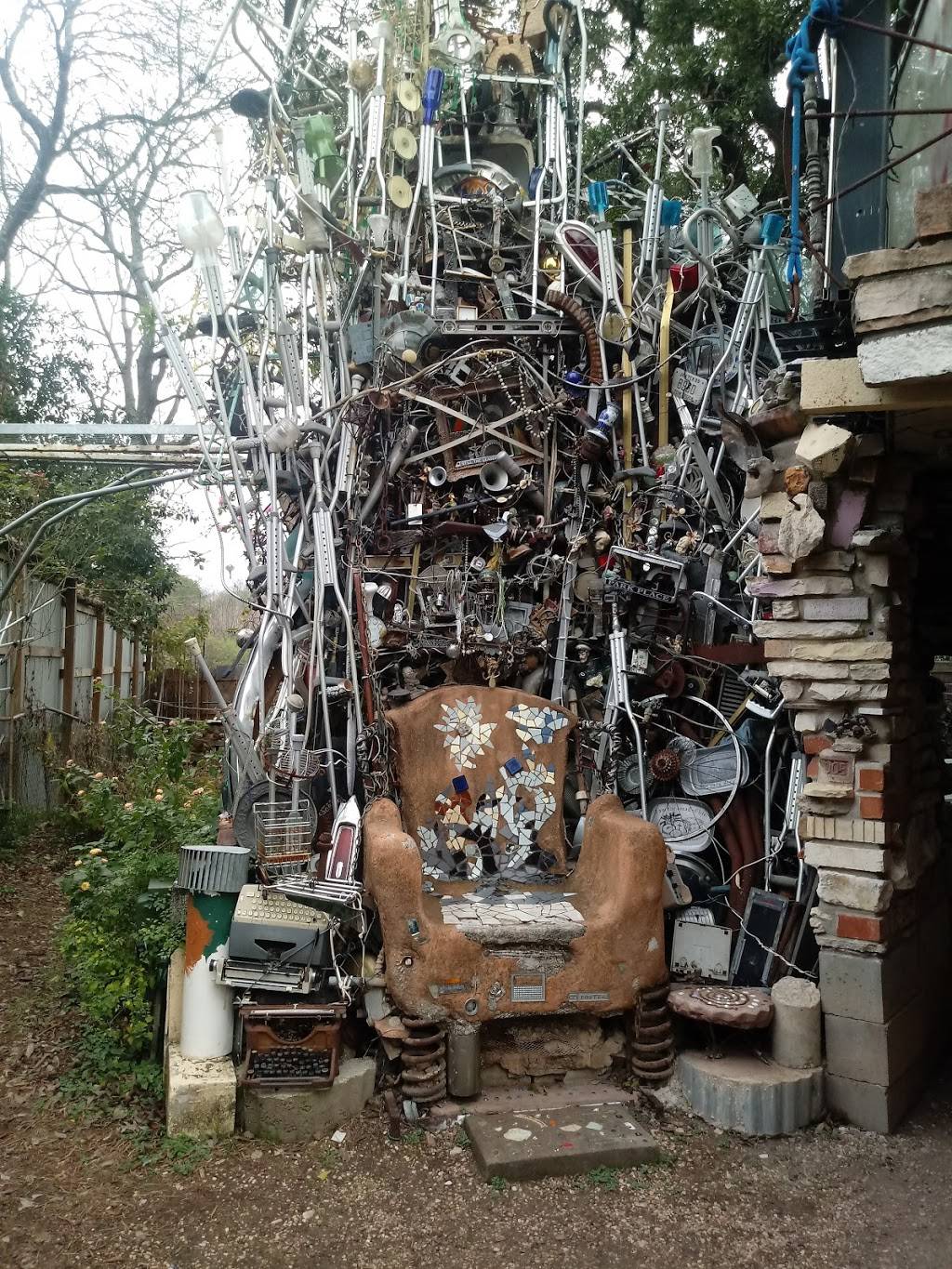 Cathedral of Junk | 4422 Lareina Dr, Austin, TX 78745, USA | Phone: (512) 299-7413