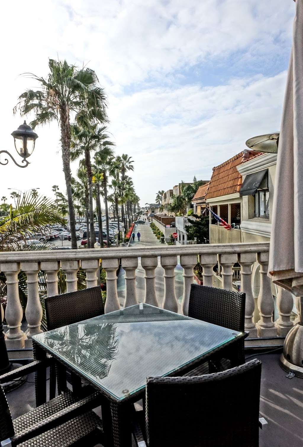 Balboa Inn | 105 Main St, Newport Beach, CA 92661, USA | Phone: (949) 675-6400
